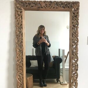 Meet your Posher, Jean